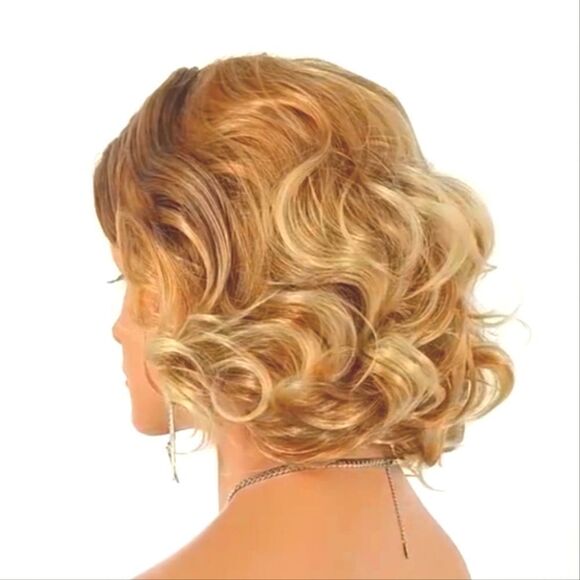 Costume 20 inch dress up wig. New in original package. - Picture 5 of 6